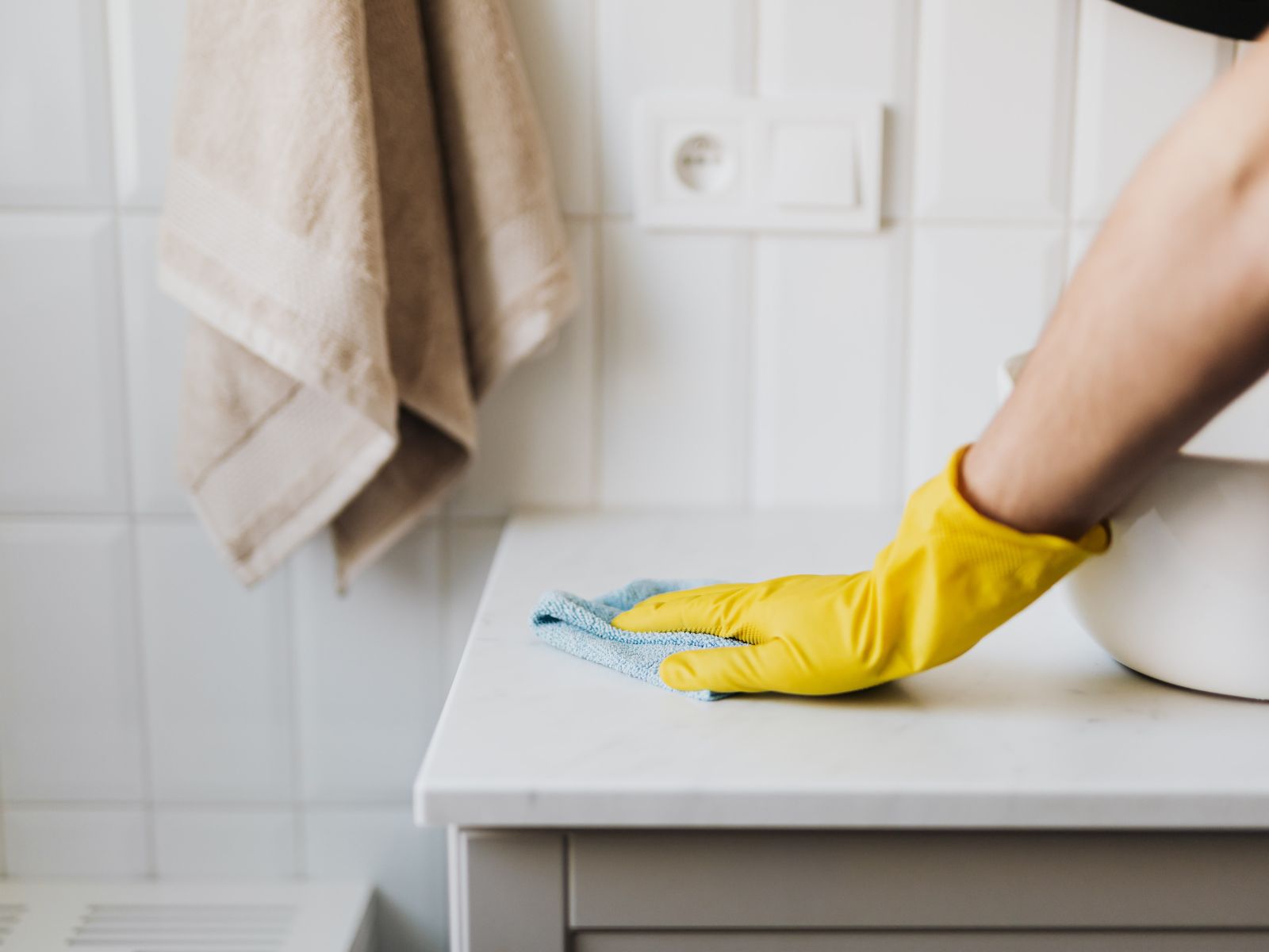 Do you offer eco-friendly cleaning options?  